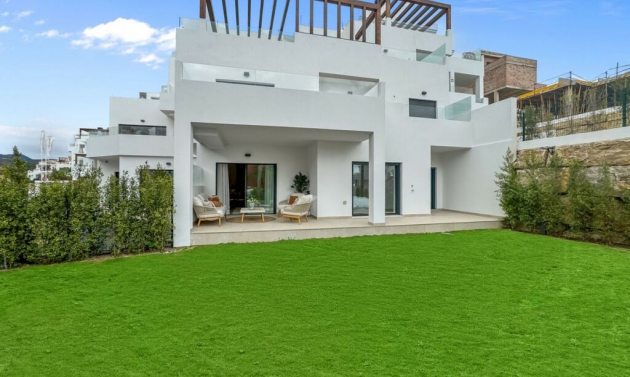 Apartment - Další prodej - Casares Playa - Casares Playa