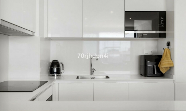 Apartment - Další prodej - Estepona - Estepona