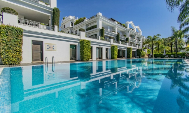 Apartment - Další prodej - Estepona - Estepona