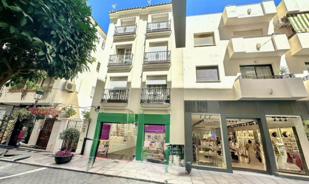 Apartment - Další prodej - Estepona - Estepona