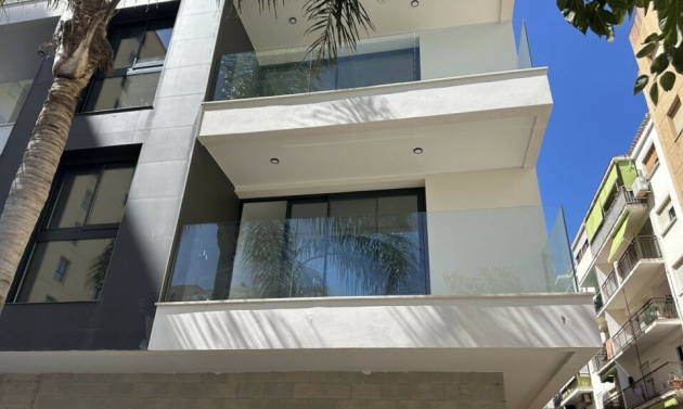 Apartment - Další prodej - Estepona - Estepona