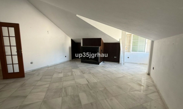 Apartment - Další prodej - Estepona - Estepona