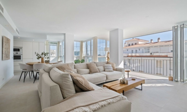 Apartment - Další prodej - La Carihuela - La Carihuela