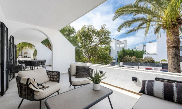 Apartment - Další prodej - Nueva Andalucía - Nueva Andalucía