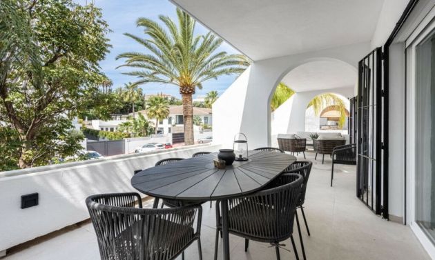 Apartment - Další prodej - Nueva Andalucía - Nueva Andalucía
