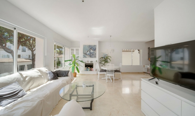 Apartment - Další prodej - Nueva Andalucía - Nueva Andalucía