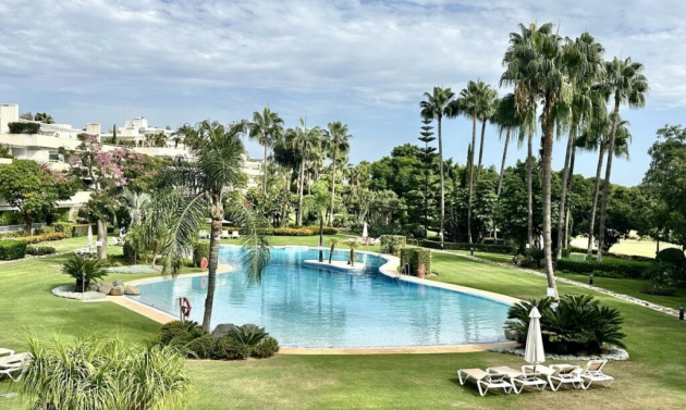 Apartment - Další prodej - Nueva Andalucía - Nueva Andalucía