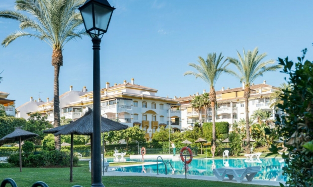 Apartment - Další prodej - Nueva Andalucía - Nueva Andalucía