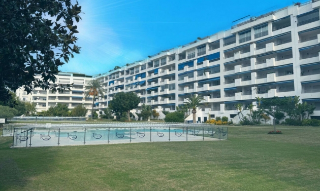 Apartment - Další prodej - Puerto Banús - Puerto Banús