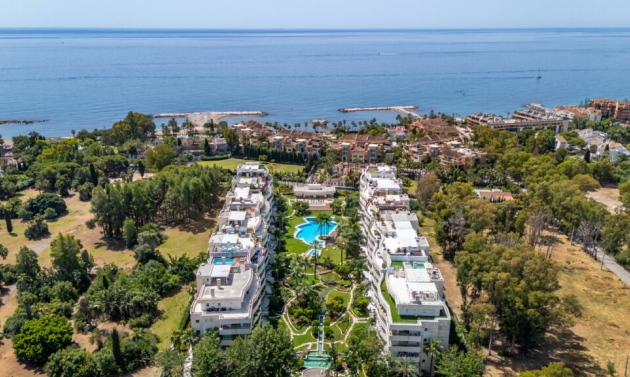 Apartment - Další prodej - Puerto Banús - Puerto Banús