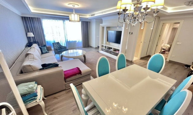 Apartment - Další prodej - Puerto Banús - Puerto Banús