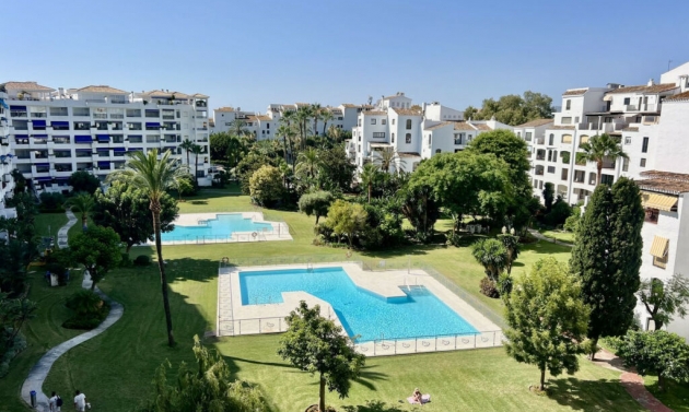 Apartment - Další prodej - Puerto Banús - Puerto Banús