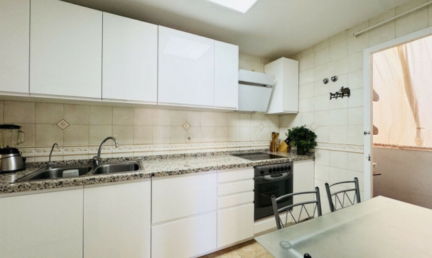 Apartment - Další prodej - San Luis de Sabinillas - San Luis de Sabinillas