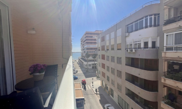 Apartment - Další prodej - Torrevieja - Torrevieja