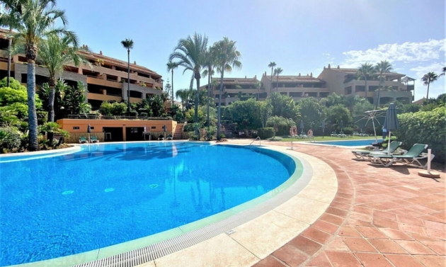 Apartment - Resale - Bahía de Marbella - Bahía de Marbella