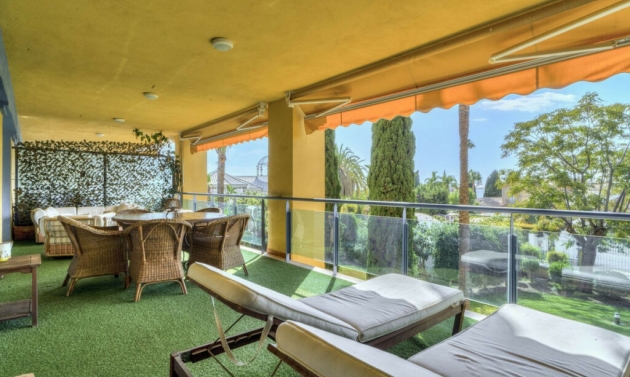 Apartment - Resale - Bahía de Marbella - Bahía de Marbella