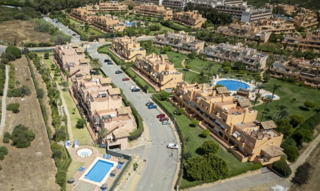Apartment - Resale - Casares Playa -
                Casares Playa