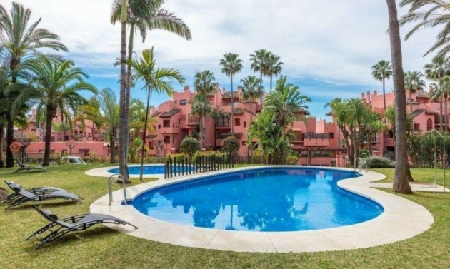 Apartment - Resale - Estepona - Estepona