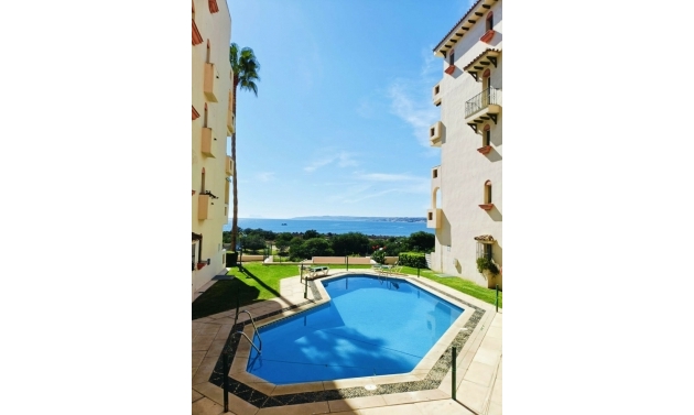 Apartment - Resale - Estepona - Estepona