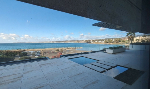 Apartment - Resale - Estepona - Estepona