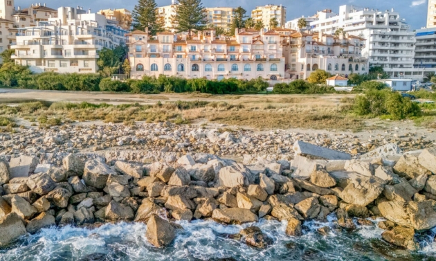 Apartment - Resale - Estepona - Estepona