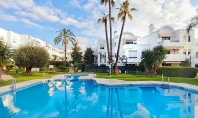 Apartment - Resale - Estepona - Estepona