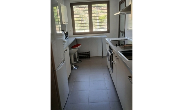 Apartment - Resale - Estepona - Estepona