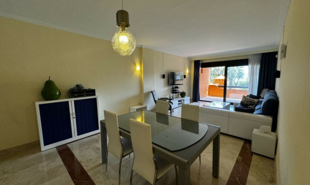 Apartment - Resale - Estepona - Estepona