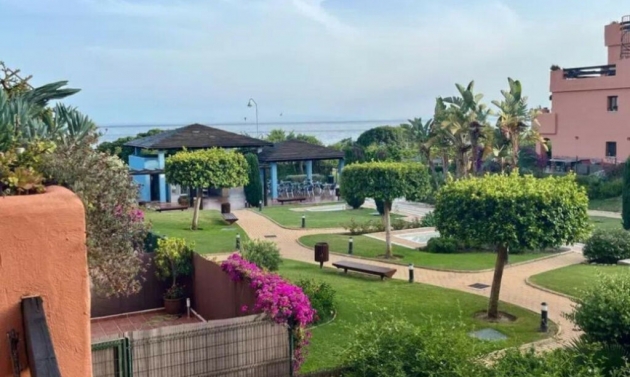 Apartment - Resale - Estepona - Estepona