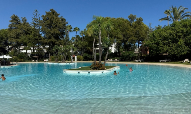 Apartment - Resale - Estepona - Estepona