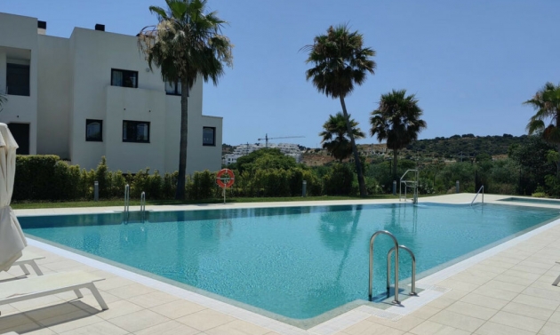 Apartment - Resale - Estepona - Estepona