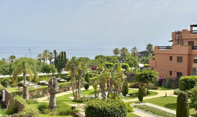 Apartment - Resale - Estepona - Estepona