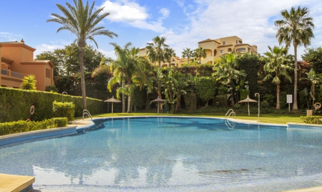 Apartment - Resale - Estepona - Estepona