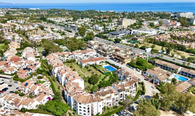 Apartment - Resale - Estepona - Estepona