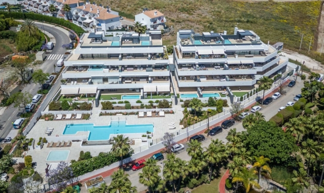 Apartment - Resale - Estepona - Estepona