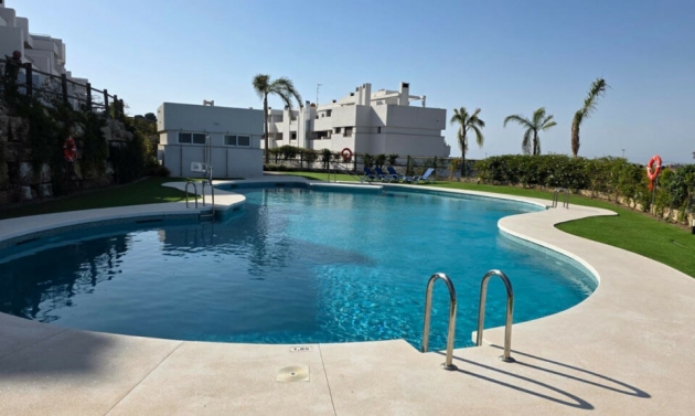 Apartment - Resale - Estepona - Estepona
