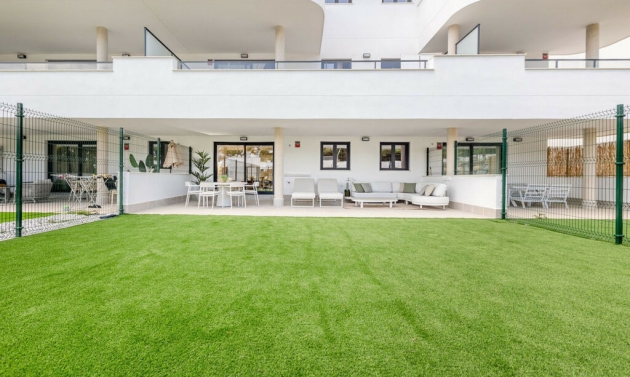 Apartment - Resale - Estepona - Estepona