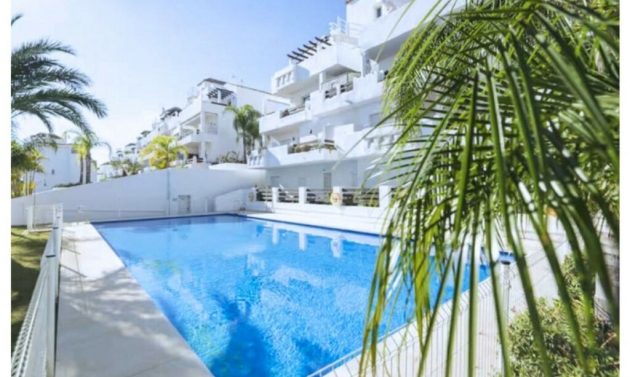 Apartment - Resale - Estepona - Estepona