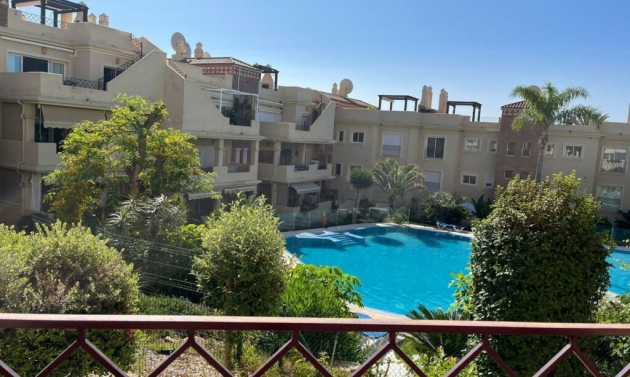 Apartment - Resale - Estepona - Estepona