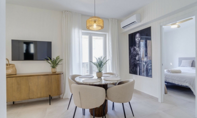 Apartment - Resale - Estepona - Estepona