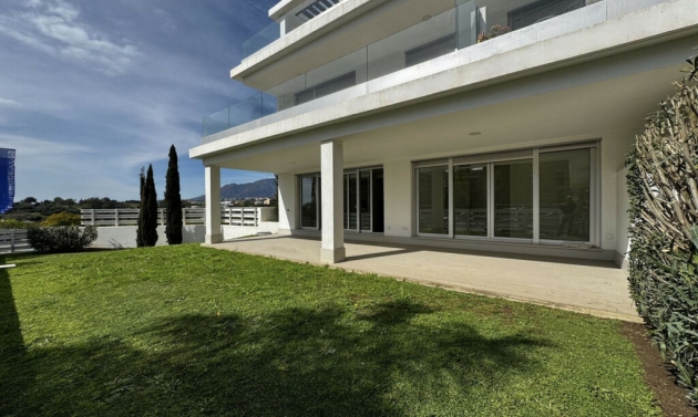 Apartment - Resale - Estepona - Estepona