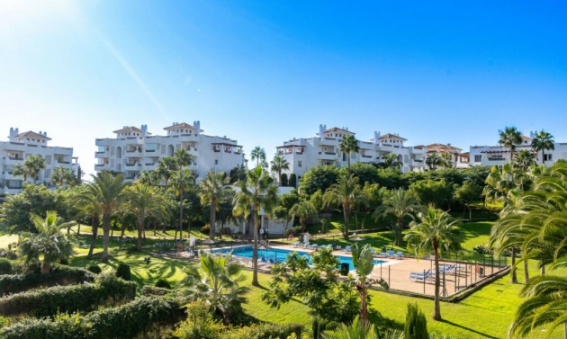 Apartment - Resale - Estepona - Estepona