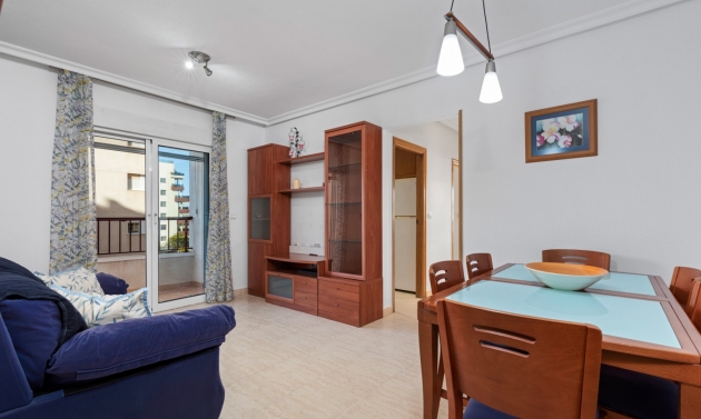 Apartment - Resale - Guardamar del Segura -
                Pueblo