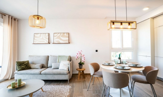 Apartment - Resale - Los Altos -
                Los Altos