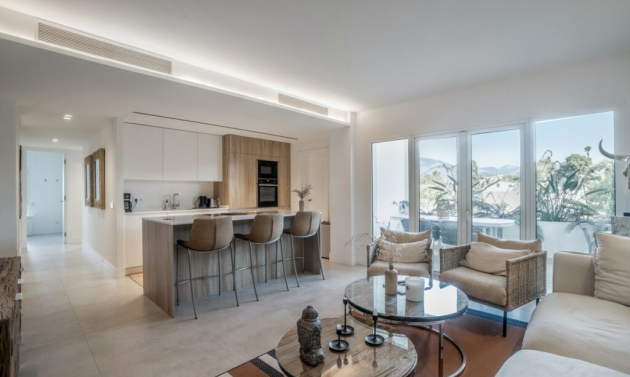 Apartment - Resale - Nueva Andalucía - Nueva Andalucía