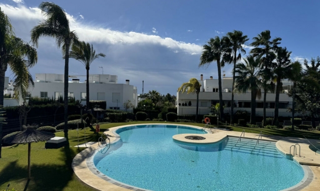 Apartment - Resale - Nueva Andalucía - Nueva Andalucía