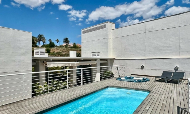 Apartment - Resale - Nueva Andalucía - Nueva Andalucía