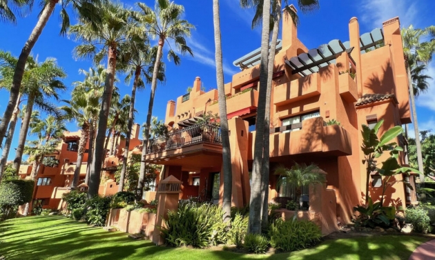 Apartment - Resale - Nueva Andalucía - Nueva Andalucía