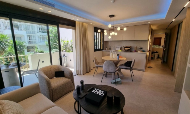 Apartment - Resale - Nueva Andalucía - Nueva Andalucía