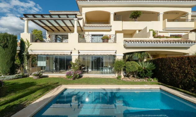 Apartment - Resale - Nueva Andalucía - Nueva Andalucía